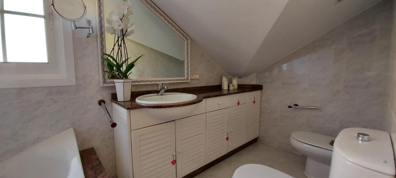 Casa En Vigo Villa Luaran gambar